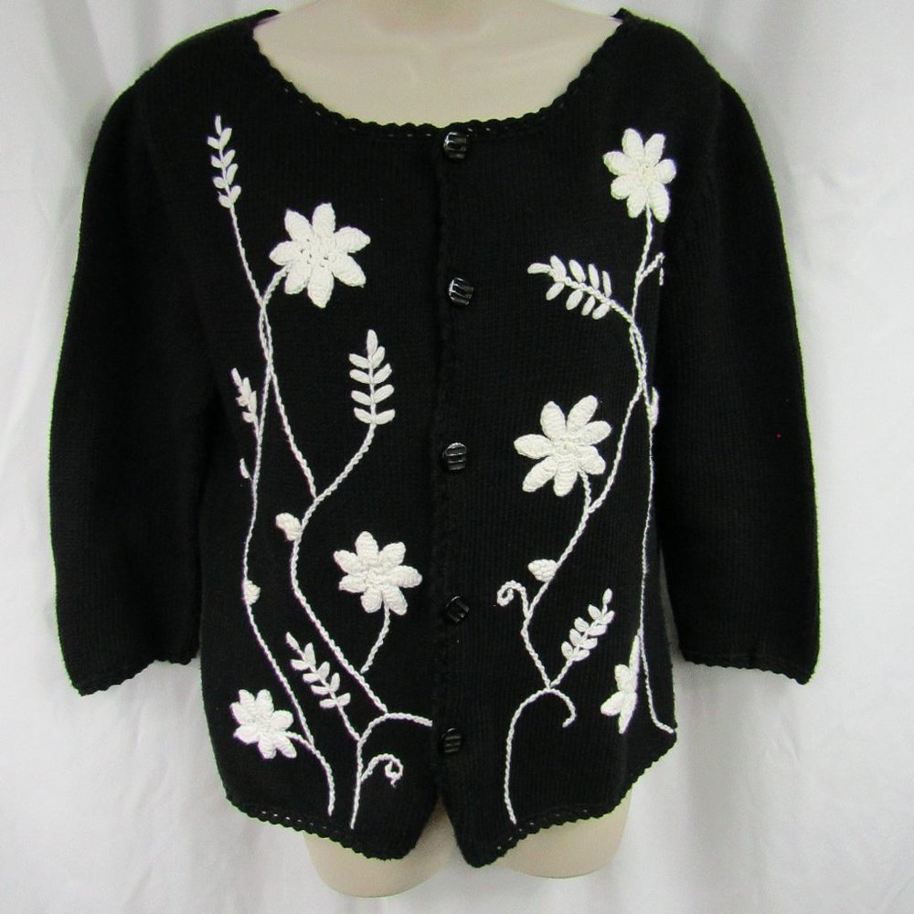 Women's | Rey Wear | Hand Knitted Sweater | Button-Up | Med - Picture 1 of 3